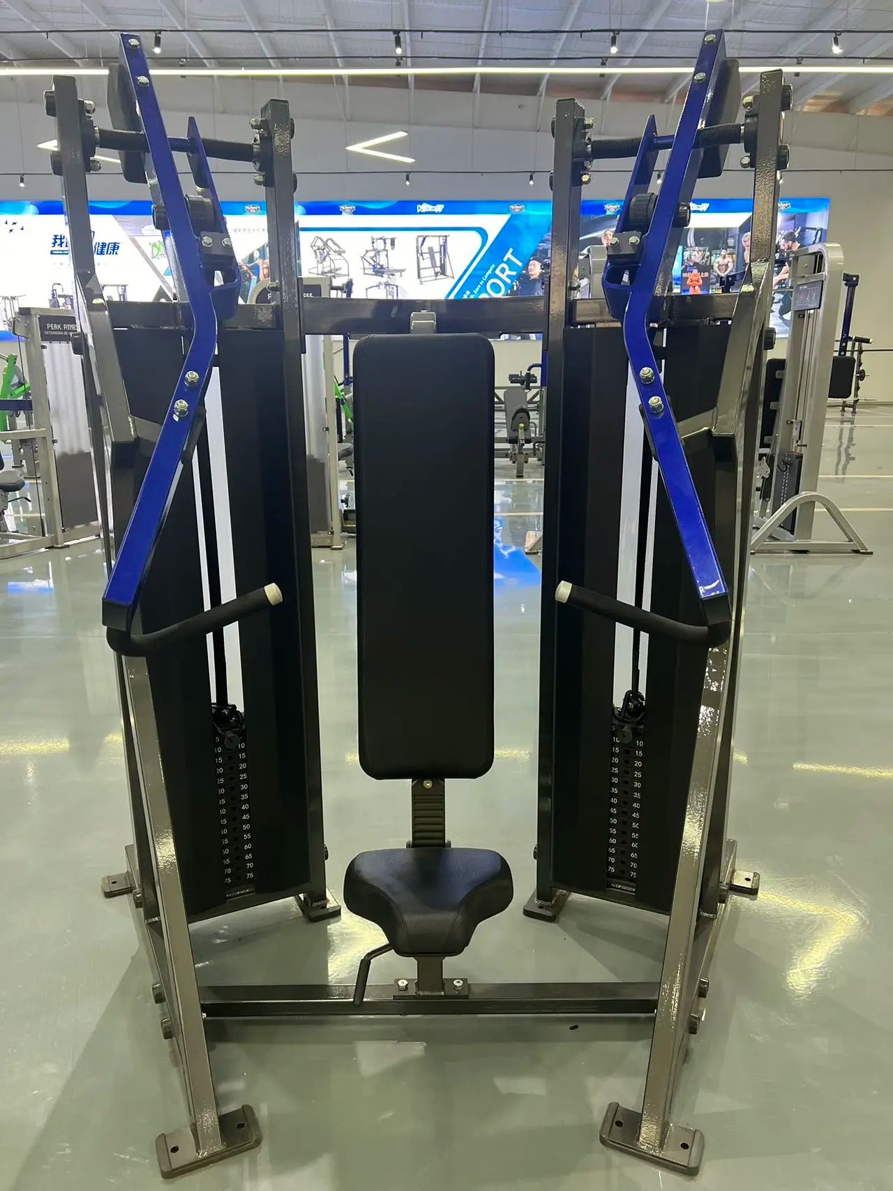Incline Chest Press Pin Loaded Machine for Commercial Gym Strength Training - Image 6